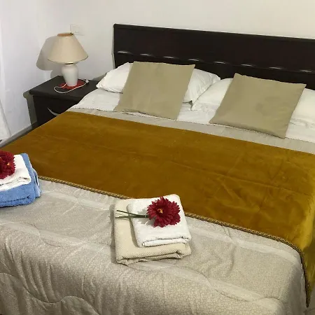 La Sorgente House Daire Livorno